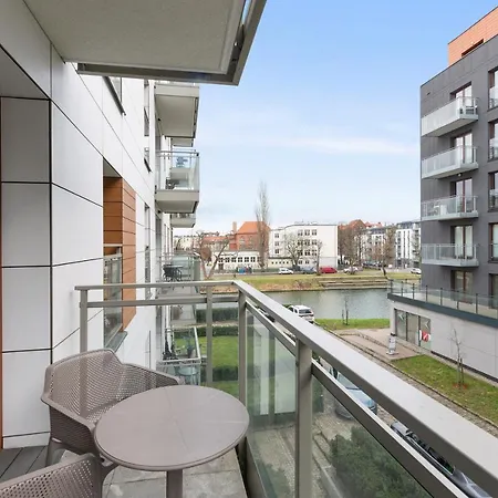 Apartment Nowa Motlawa Spa, Pool, Gym & Parking By Downtown Gdansk