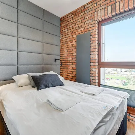 Apartment Nowa Motlawa Spa, Pool, Gym & Parking By Downtown Gdansk