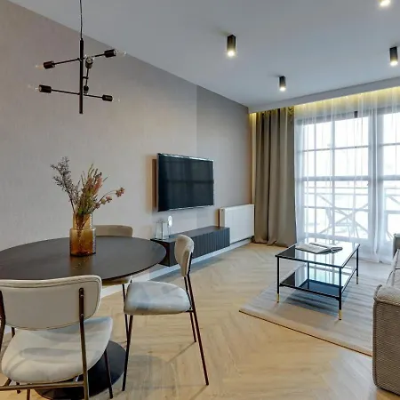 Nowa Motlawa Spa, Pool, Gym & Parking By Downtown Apartment