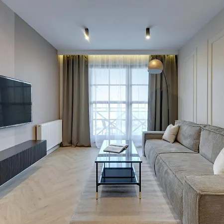 Nowa Motlawa Spa, Pool, Gym & Parking By Downtown